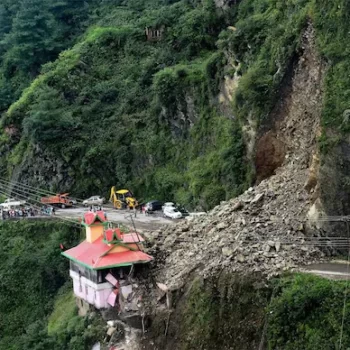 Himachal rains: Buildings collapse in Kullu, hundreds stranded after landslides block highway